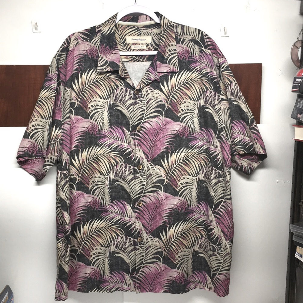 Tommy Bahama Original Fit vintage causal Men’s short sleeves Aloha Shirt size XL